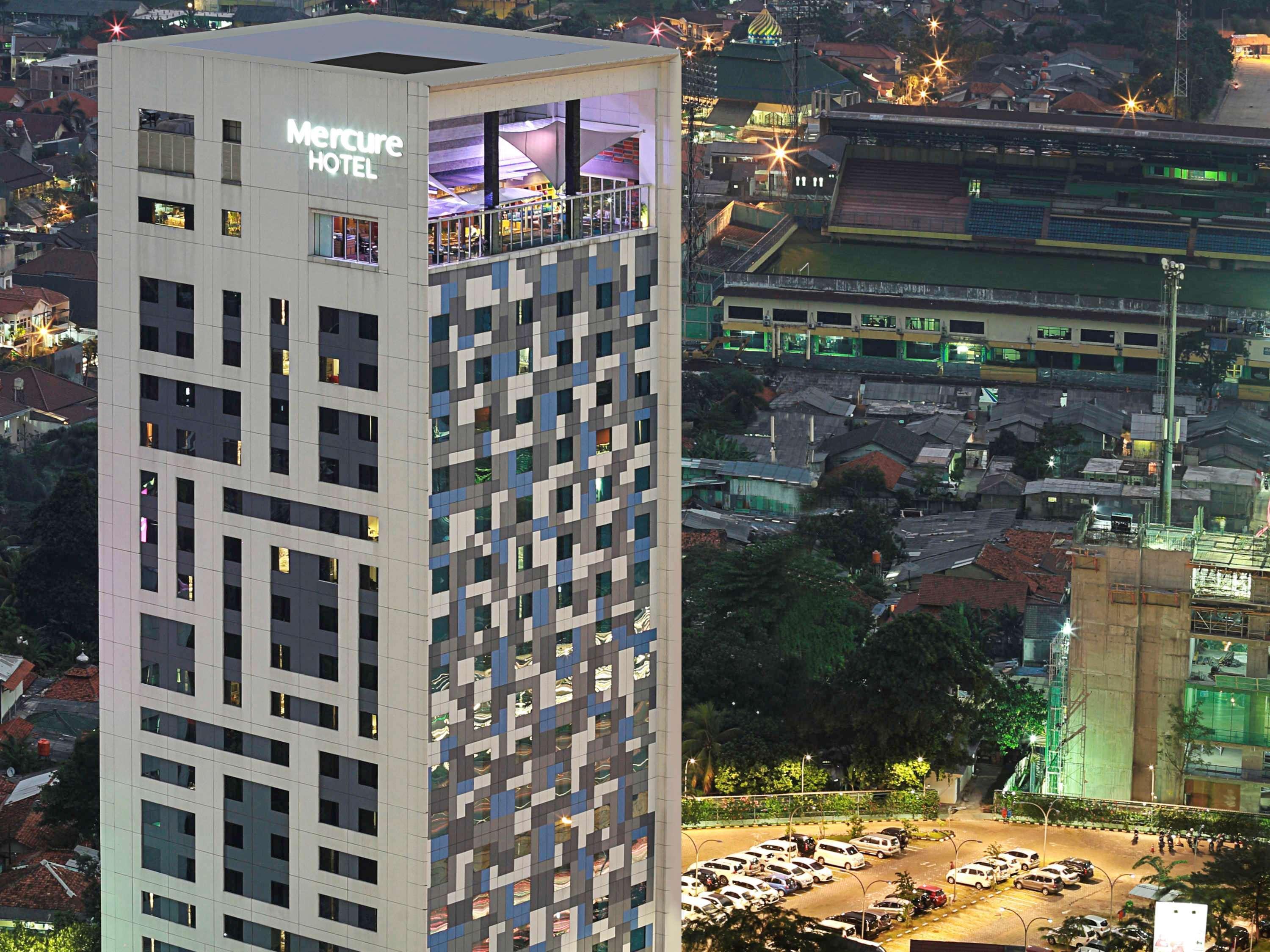 Mercure Jakarta Simatupang Exterior foto